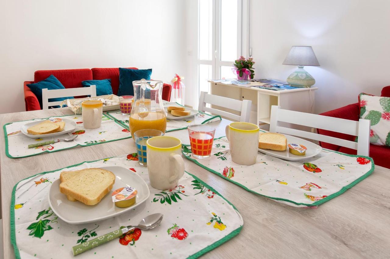 Il Giardino Fiorito Casa Vacanze アルゲーロ エクステリア 写真