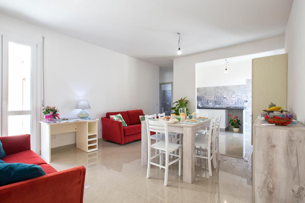 Il Giardino Fiorito Casa Vacanze アルゲーロ エクステリア 写真