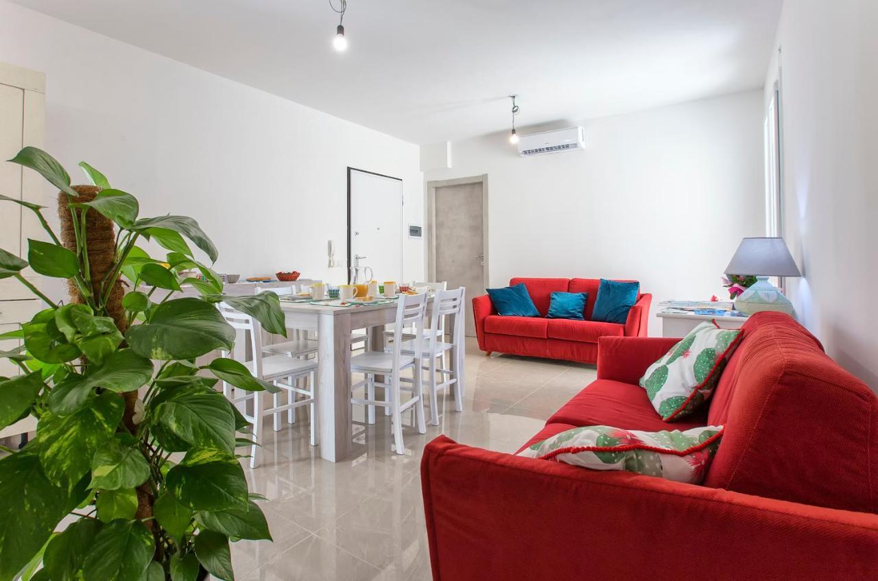 Il Giardino Fiorito Casa Vacanze アルゲーロ エクステリア 写真