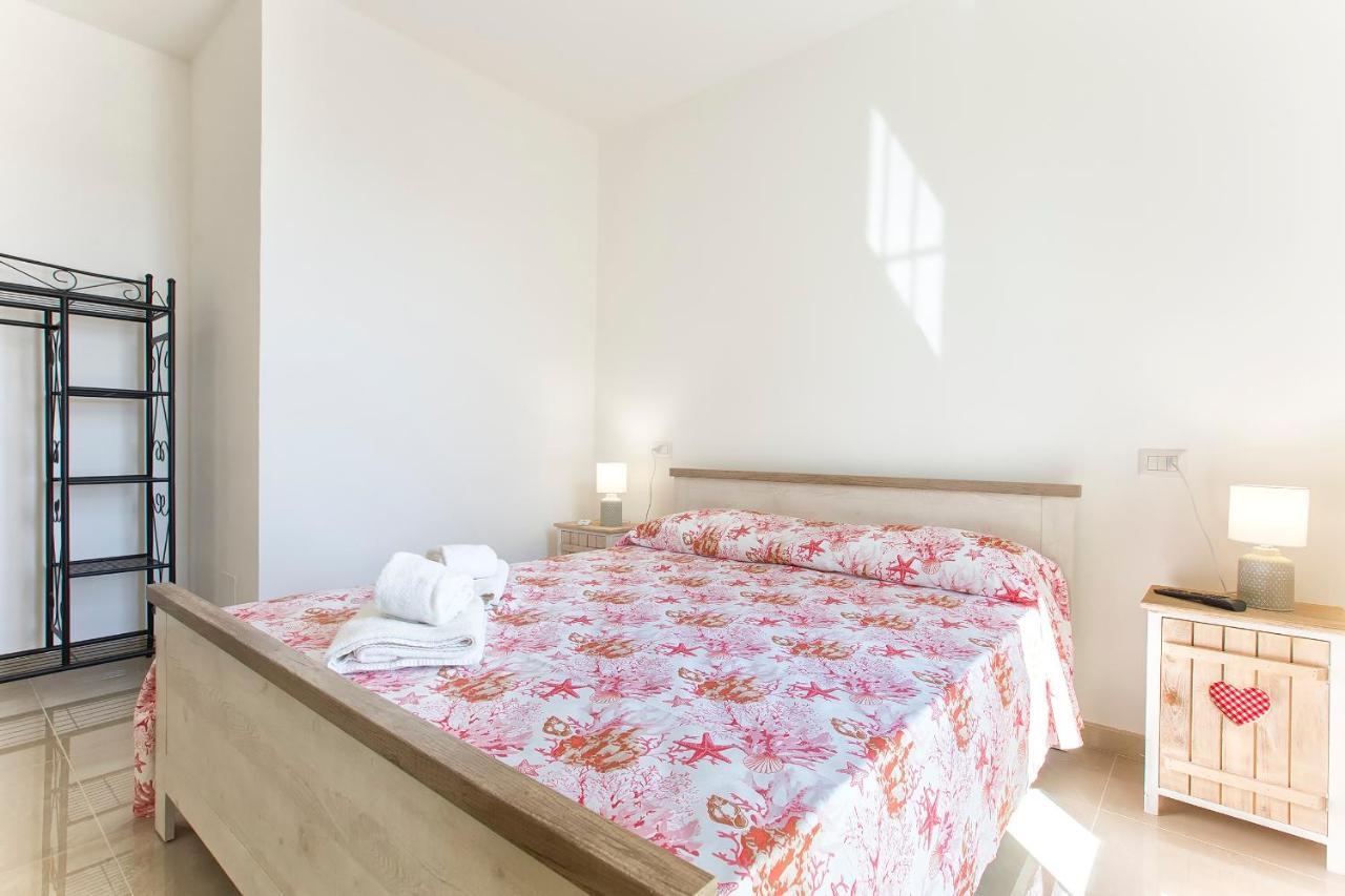 Il Giardino Fiorito Casa Vacanze アルゲーロ エクステリア 写真
