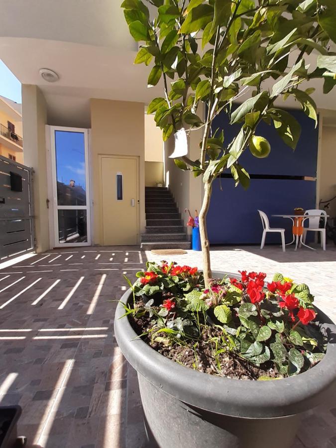 Il Giardino Fiorito Casa Vacanze アルゲーロ エクステリア 写真