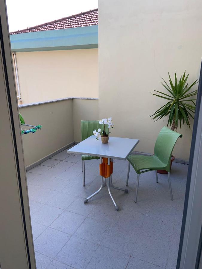 Il Giardino Fiorito Casa Vacanze アルゲーロ エクステリア 写真