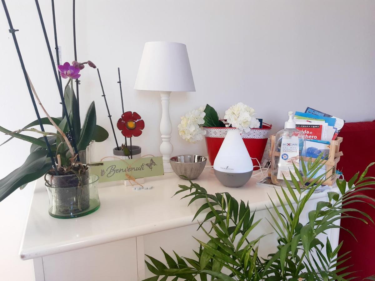 Il Giardino Fiorito Casa Vacanze アルゲーロ エクステリア 写真