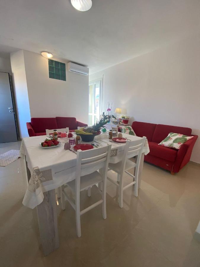 Il Giardino Fiorito Casa Vacanze アルゲーロ エクステリア 写真